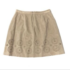 Vince Camuto Laser Cut Mini Skirt Sz 4 Women’s Tan